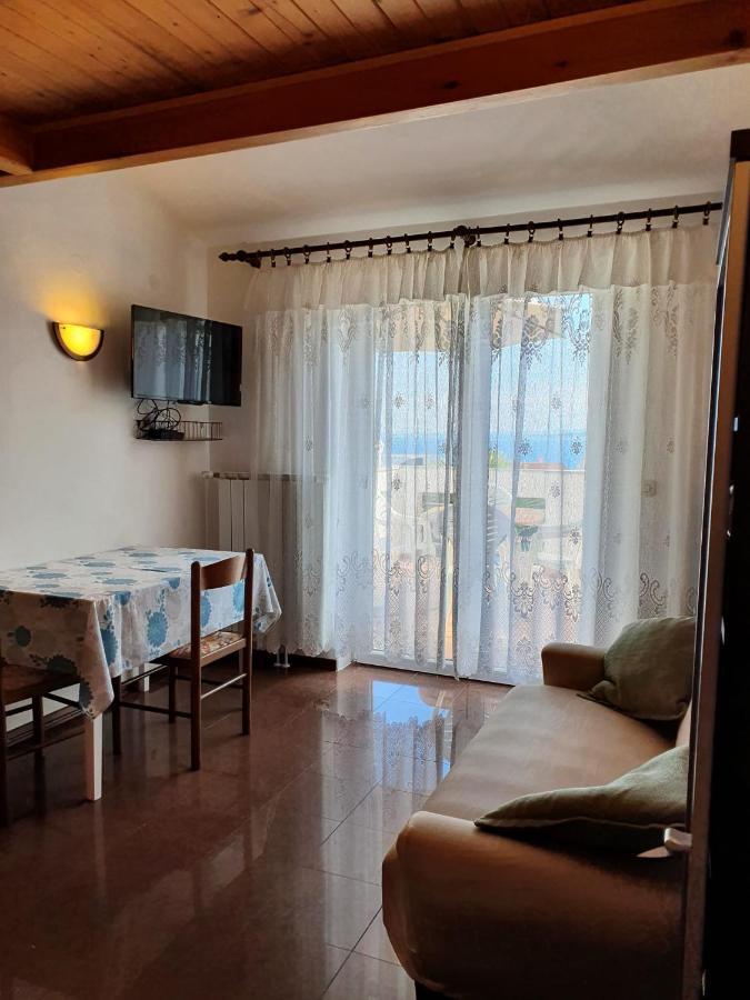 Apartment With Terace And Sea View Marica كرك المظهر الخارجي الصورة